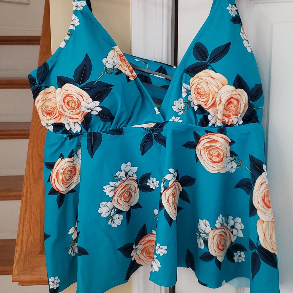 Cupshe Ashley Floral Ruffle Tankini